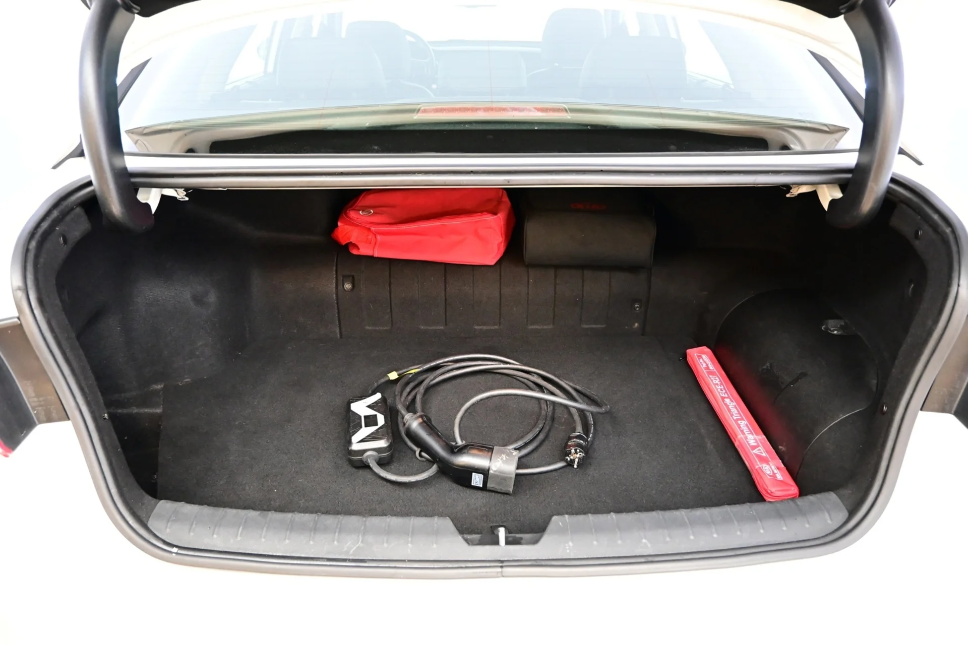 Car Image - 7zdTMHbSbLkOxYrMuCMkRQ