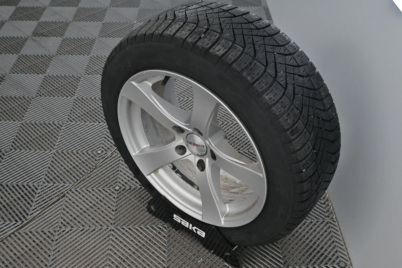 Car Image - 2GU0QMmfy0RYb1UPuqJ1IG