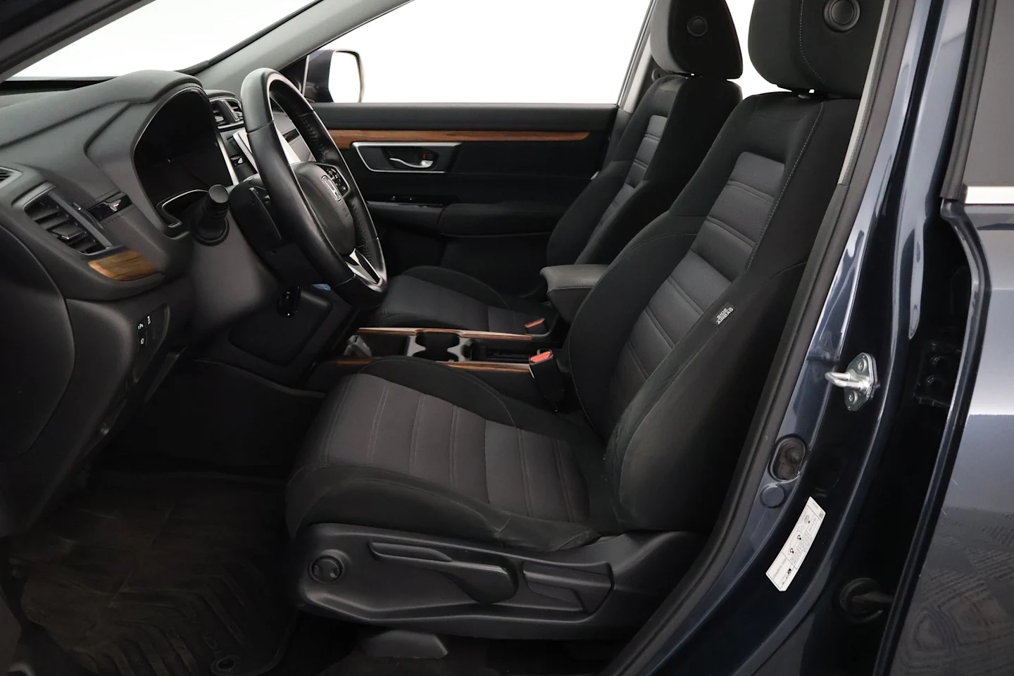 Car Image - 1hXmMYF85YESook5btj8TR