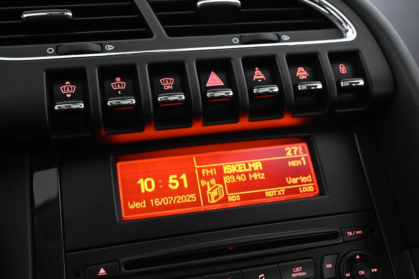 Car Image - 5lQQXmHQFNKO91qYH19Gf5
