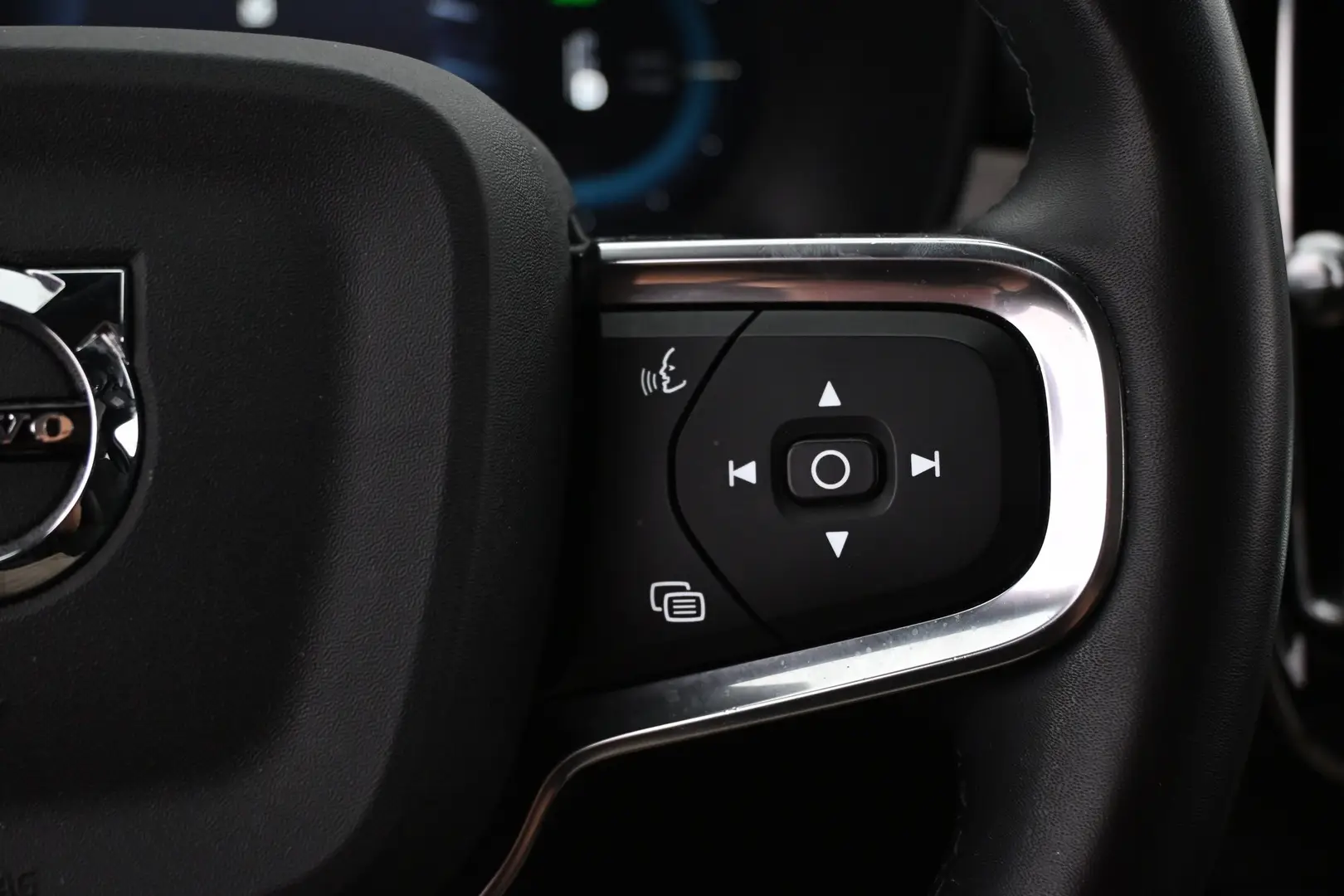 Car Image - TQIPaJtqNeWO7sPXFBkE2