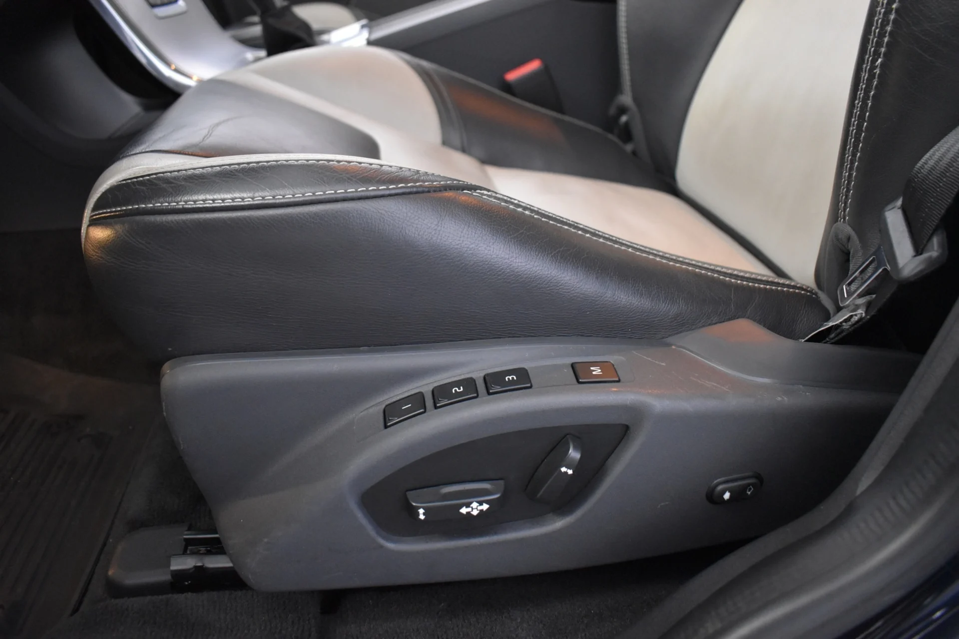 Car Image - 6ntizrJS4lKNVp8E2yy5jX