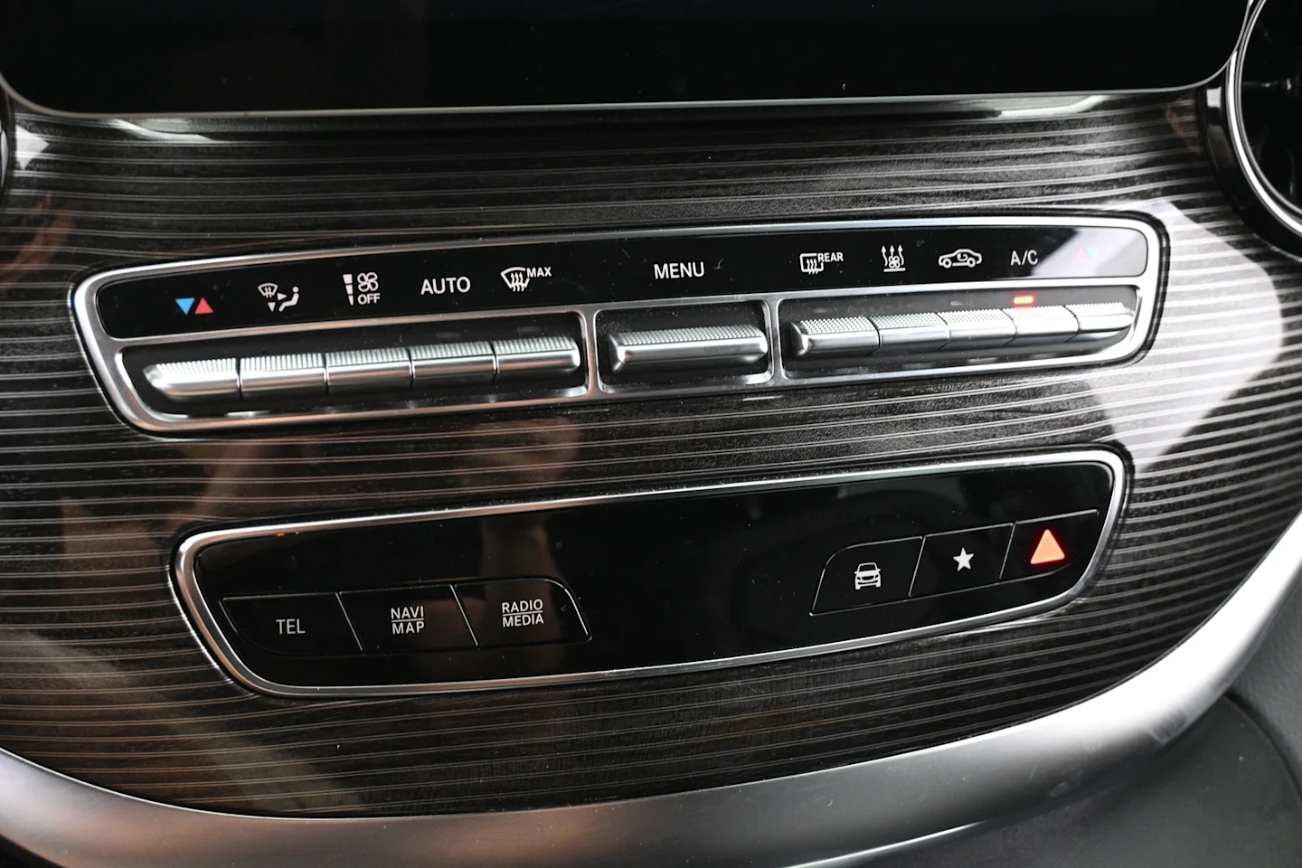Car Image - 1KVC5KjoAOwUEIVlwmcQZj