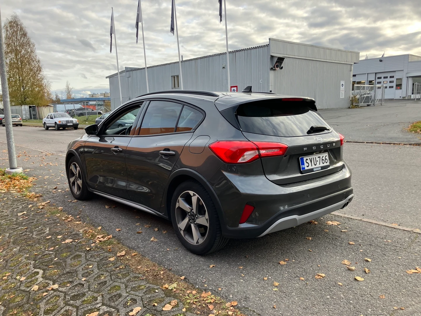 Car Image - 2pLgl3HuySZrmKsd2cjqvZ