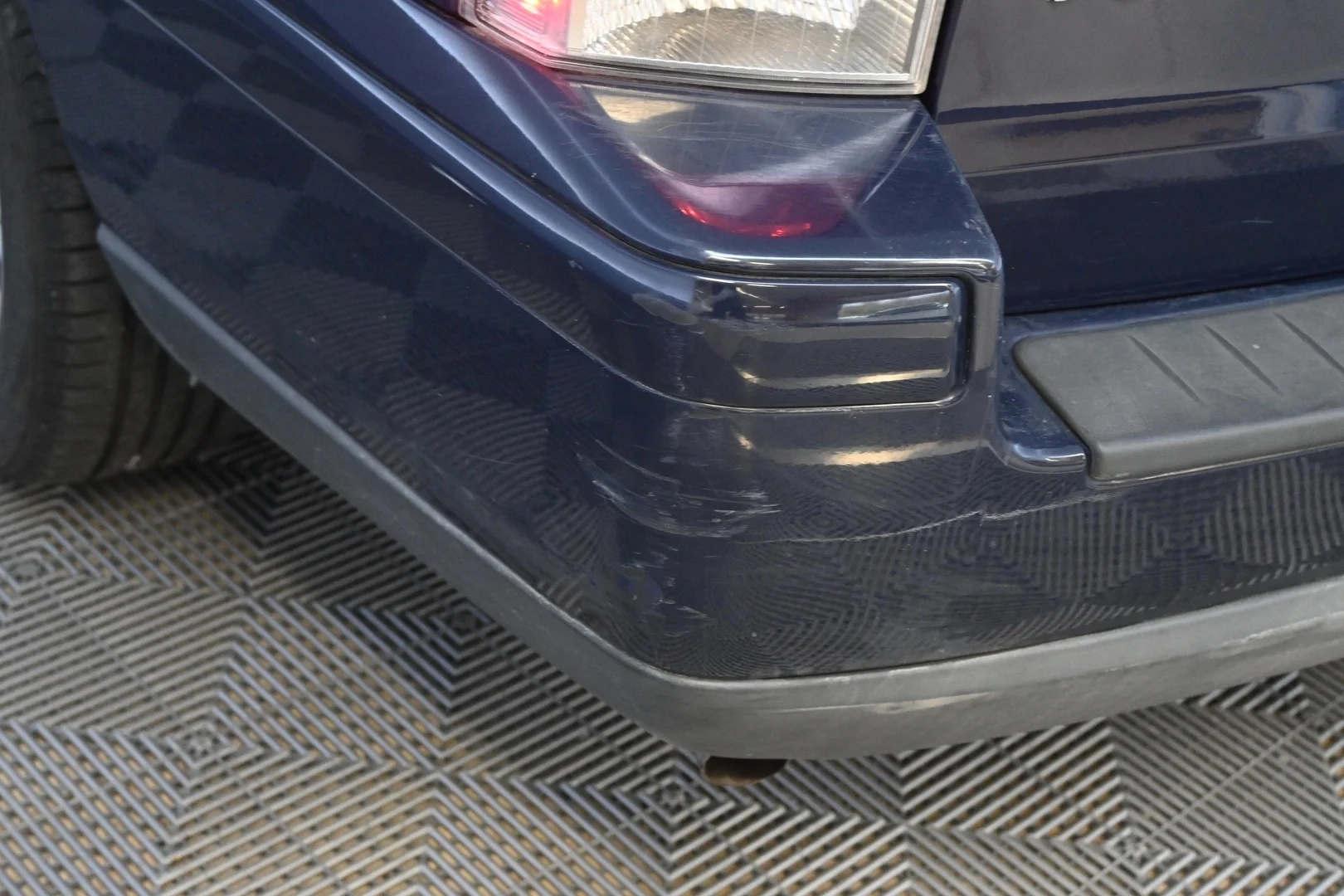 Car Image - 7lRYGqrPytDUWp4mfd7GGn