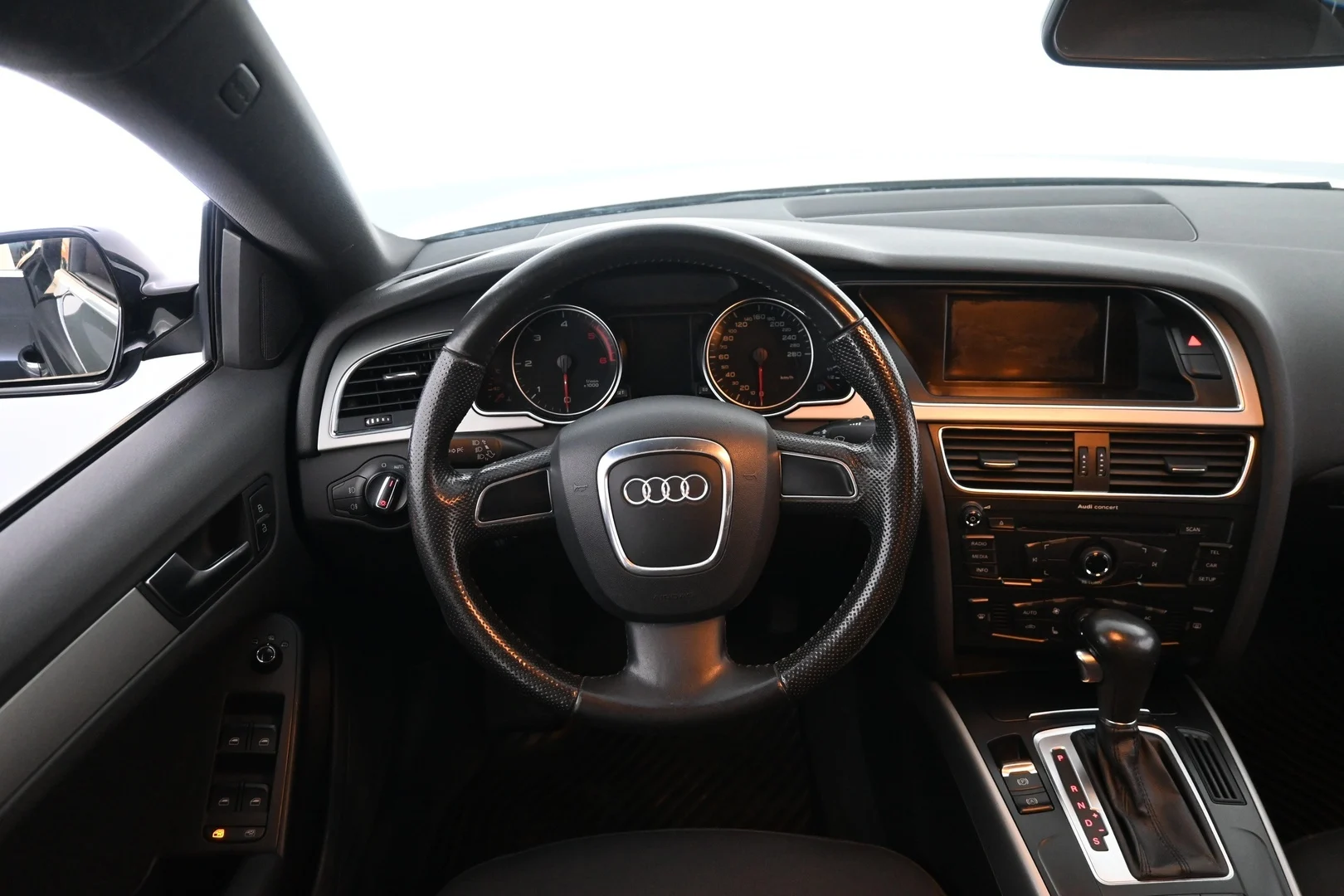 Car Image - 4KCvr6o5GVRsjmBPABPN15