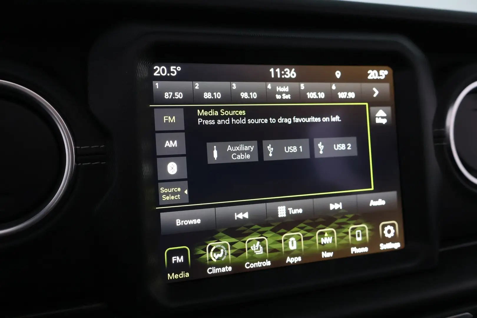 Car Image - 7s71kuwdjYKhiqscPBHvCY