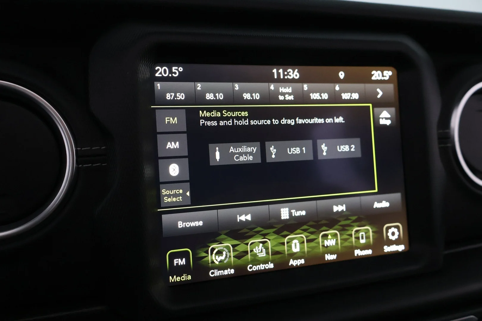 Car Image - 7s71kuwdjYKhiqscPBHvCY