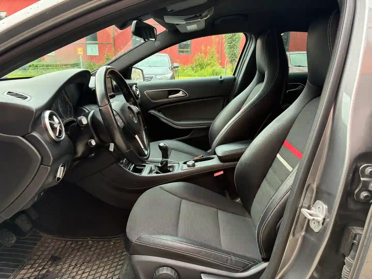 Car Image - 5no8X21Tu8Dvot0qIgESNE