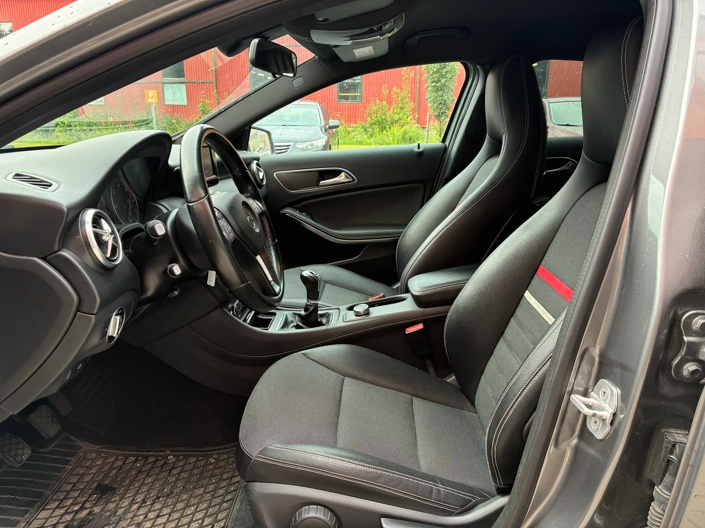 Car Image - 5no8X21Tu8Dvot0qIgESNE