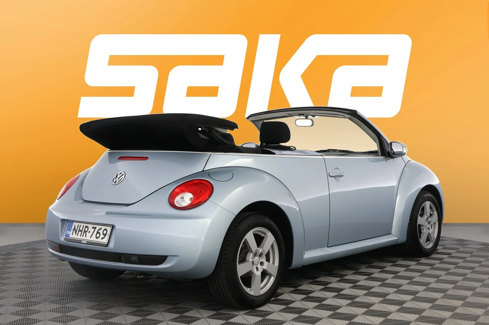 Car Image - 39gTnKzvPelKgFtMsQTZ0n