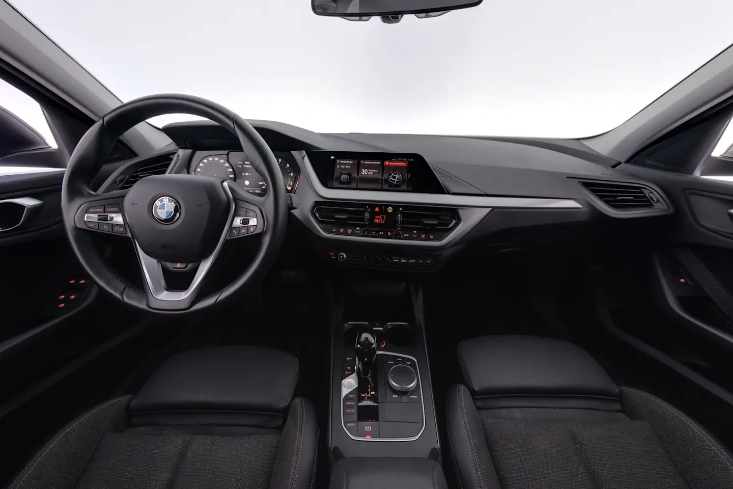 Car Image - 2fH8KxORdvyTB1YZ36yMU5