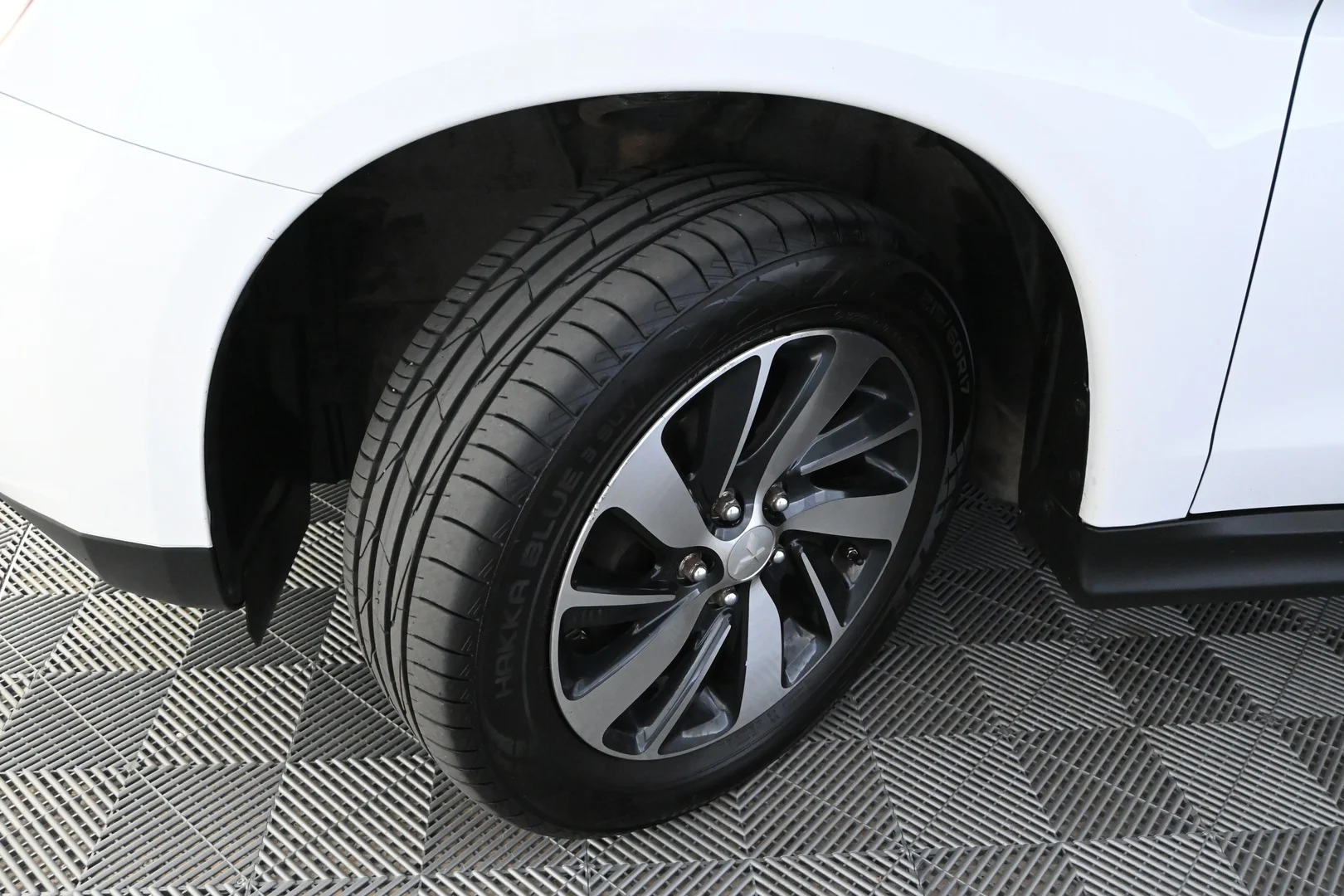 Car Image - 573veDCOm8GS19gC7bEelj
