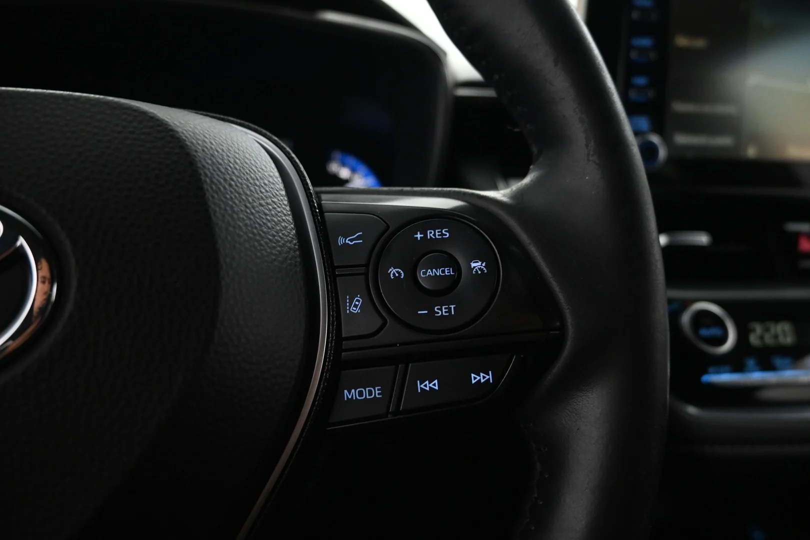 Car Image - J9XoP6q9M9kOTichym7FI