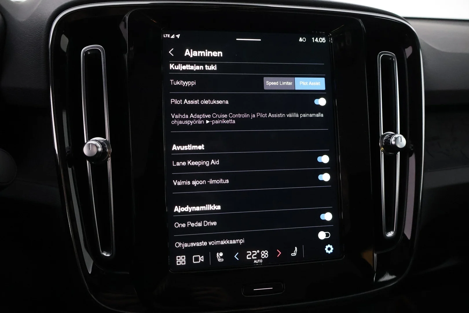 Car Image - 7gXPg5RJQTvD4l8WTf4qZB