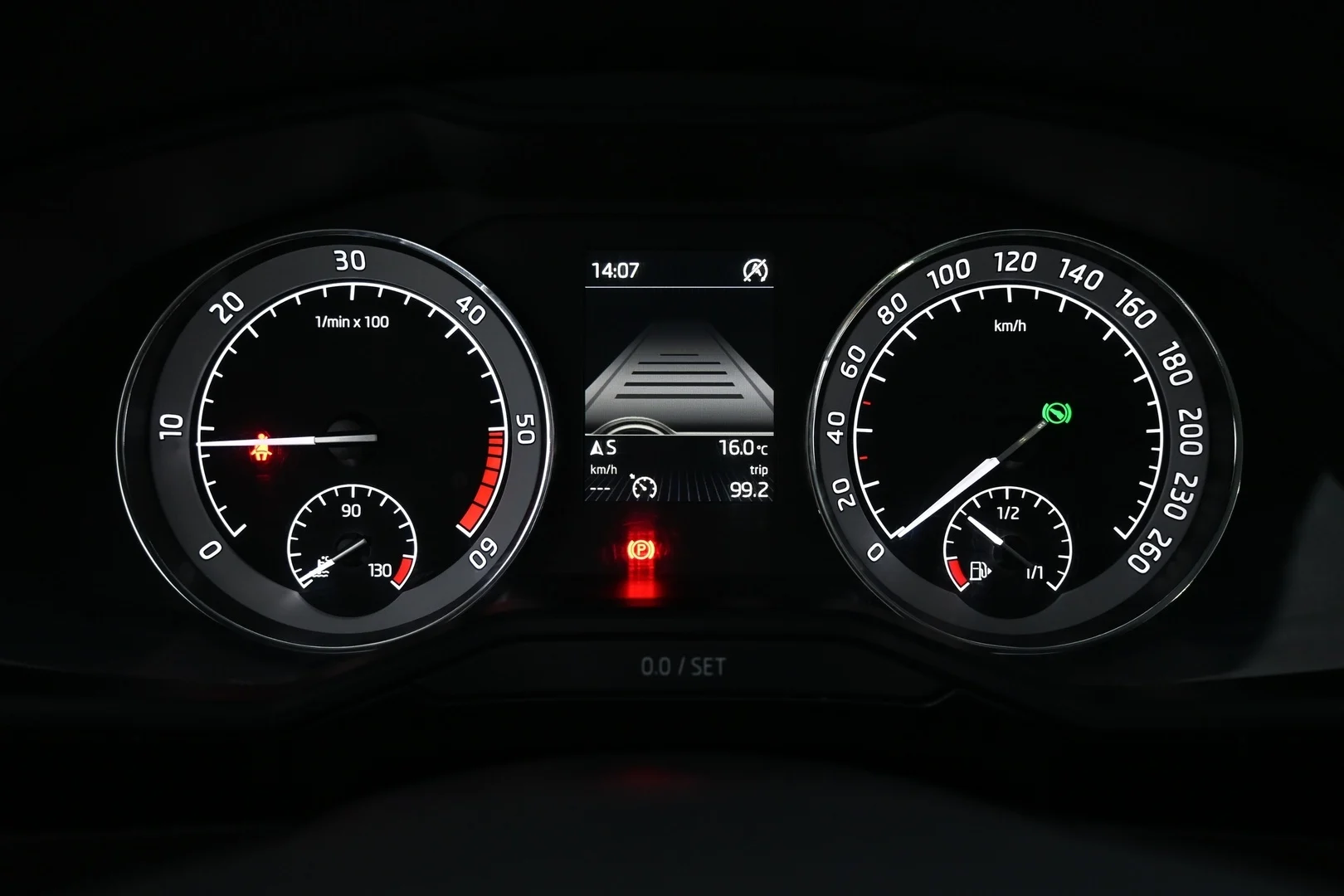 Car Image - 3cg8e9y12WzkCdigtxznQv