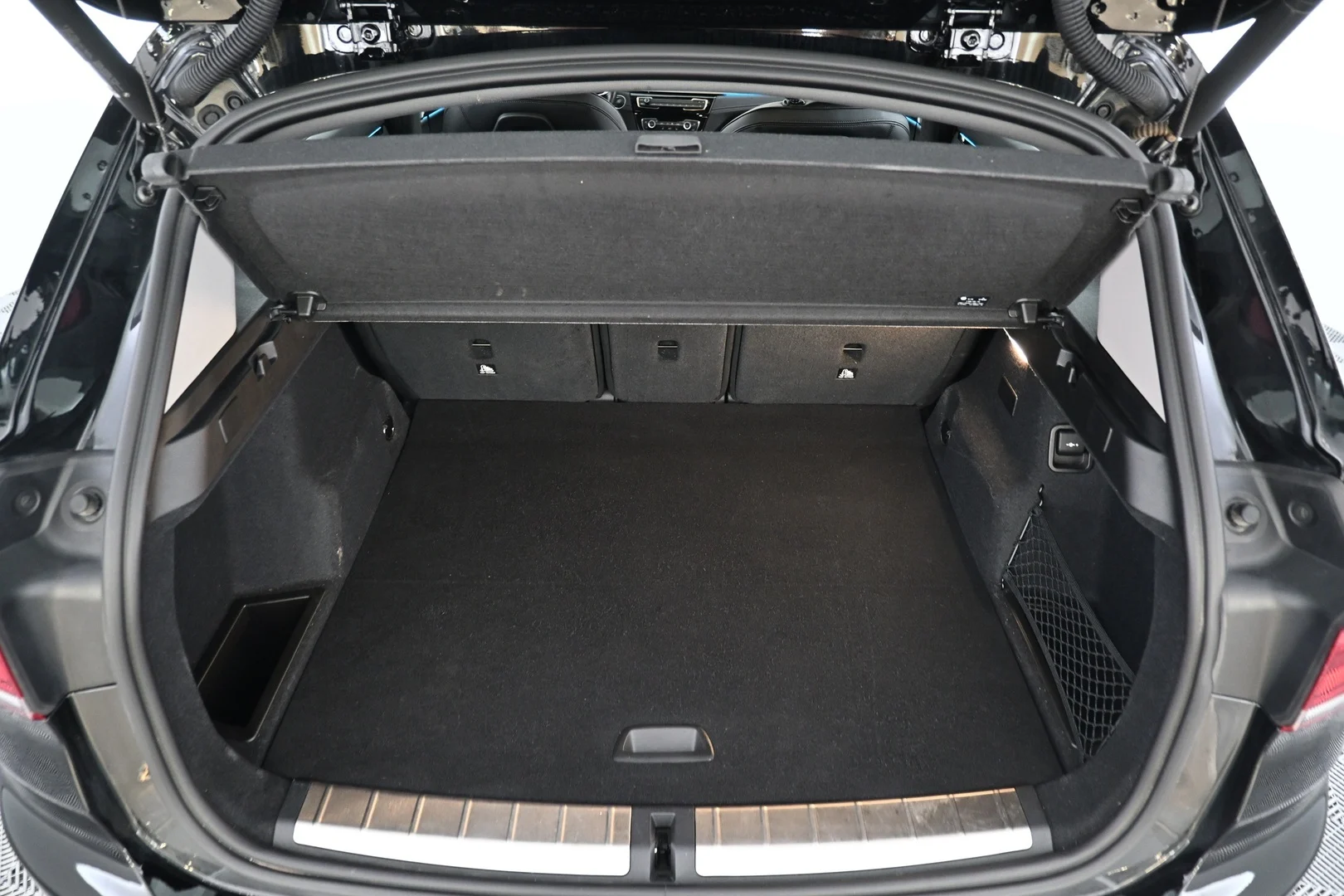 Car Image - 4k1OYvvpMnaJQWAcWGFxA4