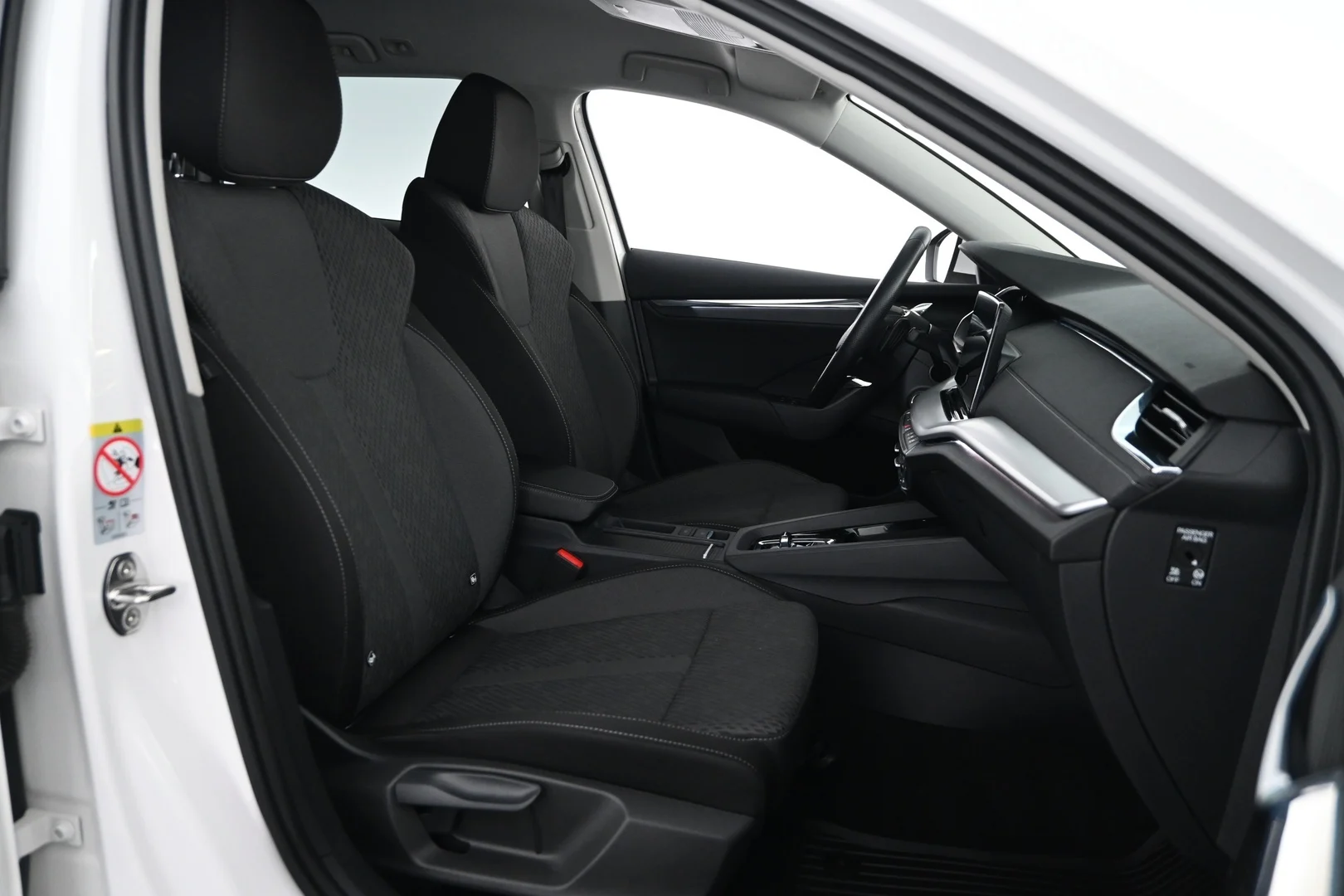 Car Image - 7xtCRWYQx6p1ZO3khQ2vrO