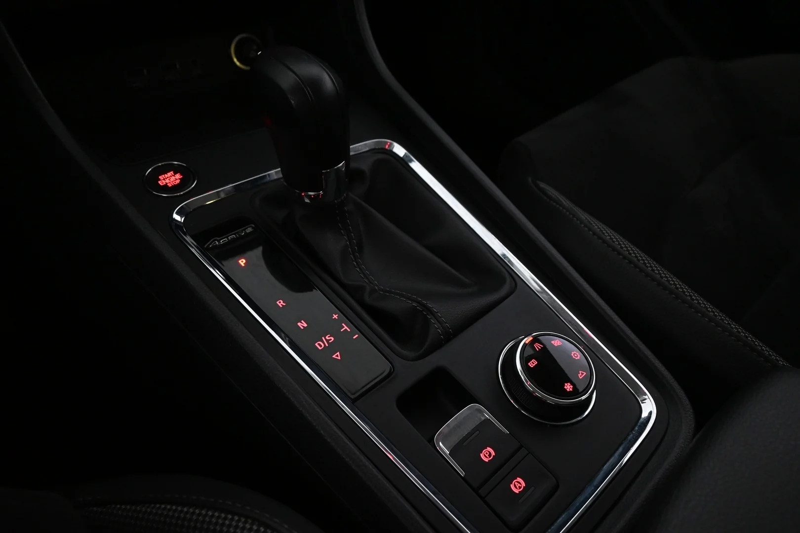 Car Image - 3c74XufYclEDagC9tvi2Os