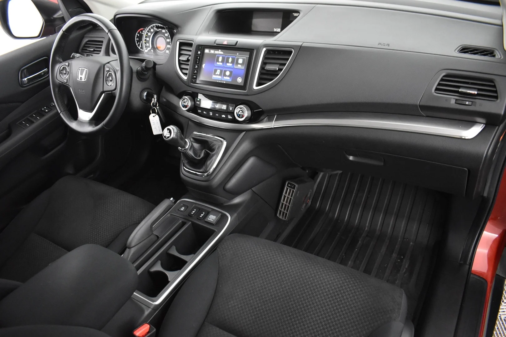 Car Image - CCUb7pSTLP8zApdXxnfbw