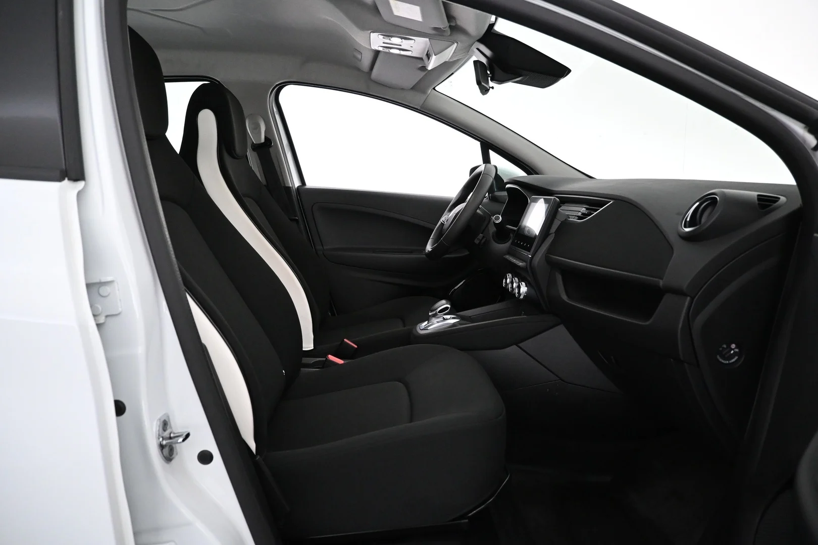 Car Image - 6Cf4auog0C8gOqLicbqN1T