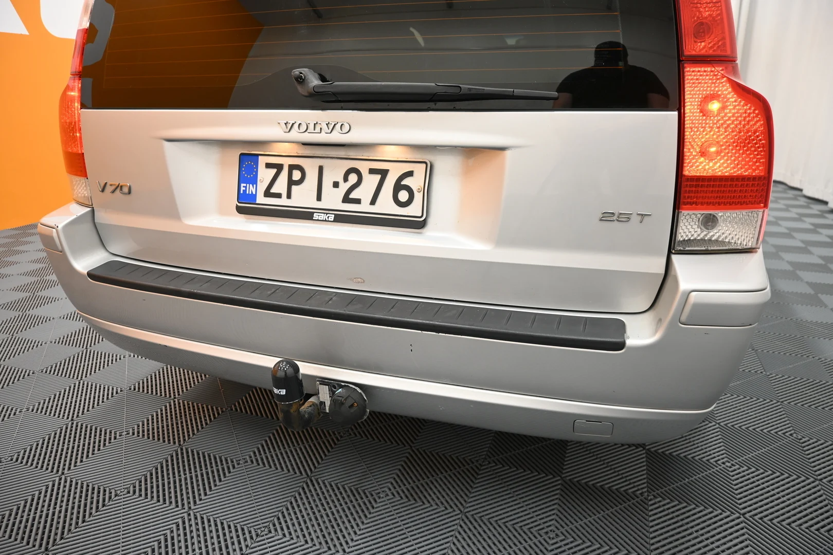 Car Image - 7HyVUKXXcH5WHTI9VZbp92