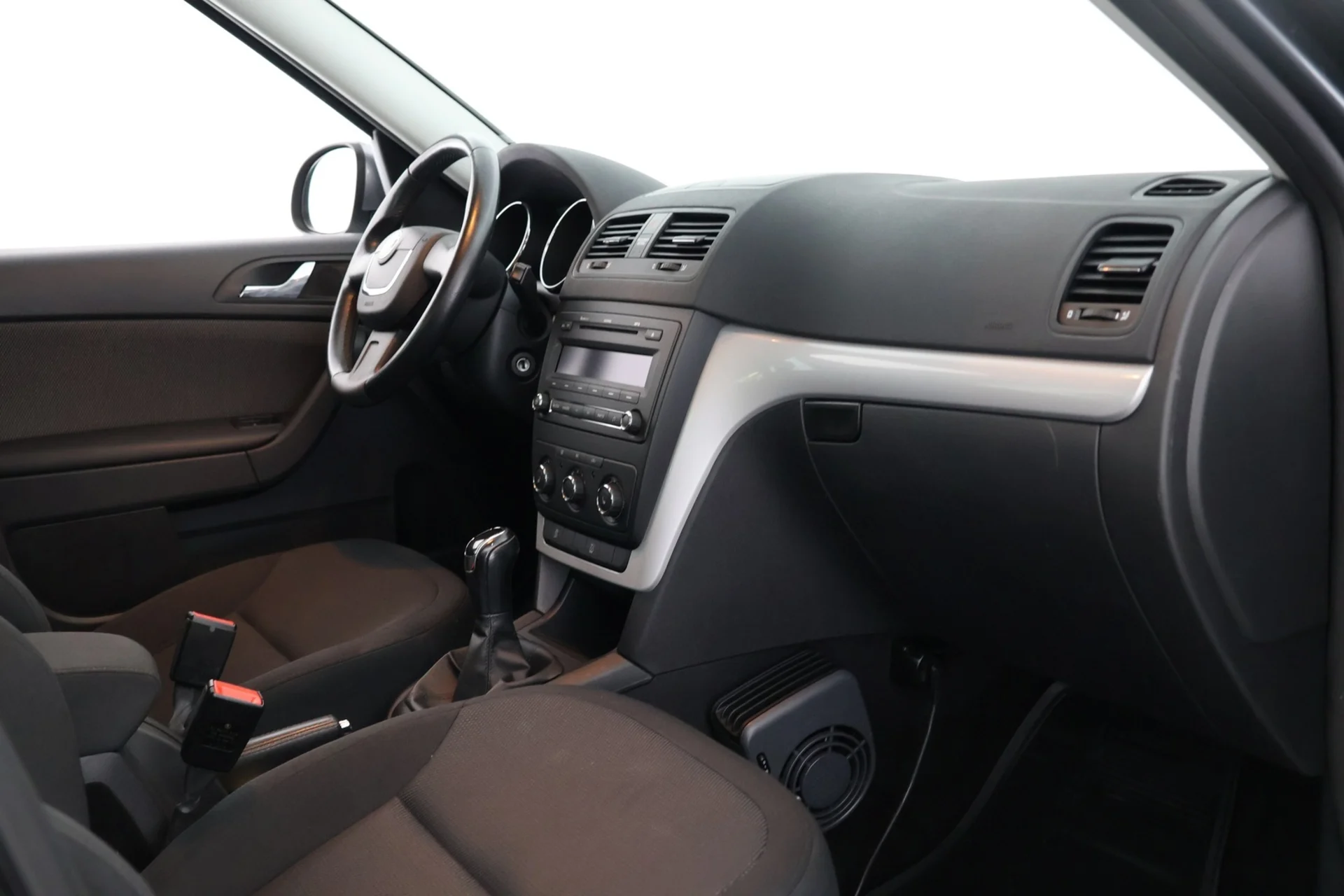 Car Image - 3Y4CwJwX9T6QghTfmIssHI