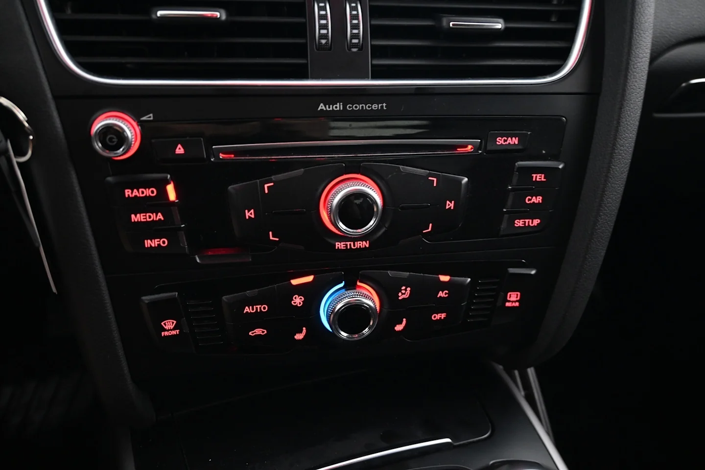 Car Image - 7KTiwod0CILnbFhfe3of72