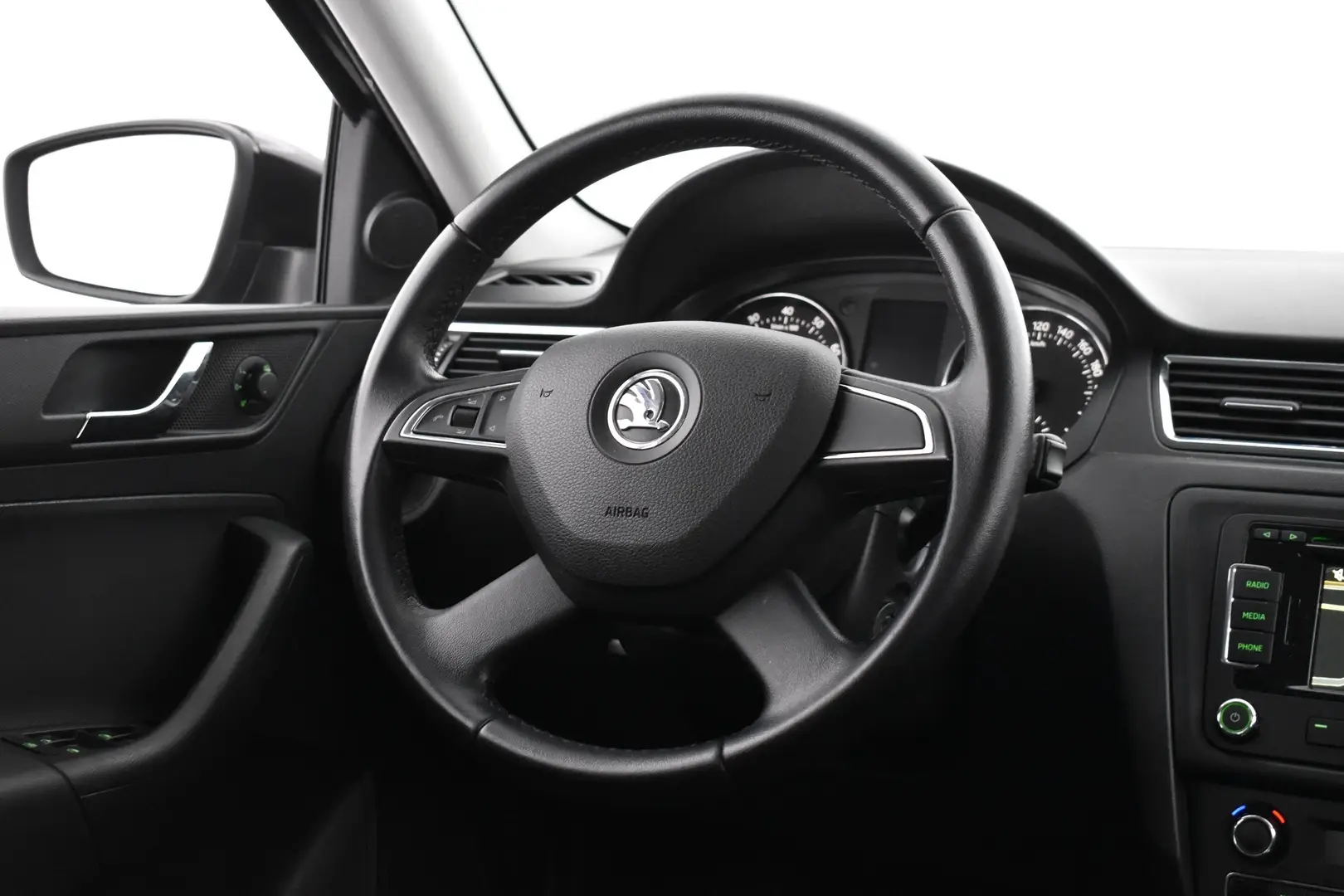 Car Image - 6KvEYadqqgDfPZWpphzTkA