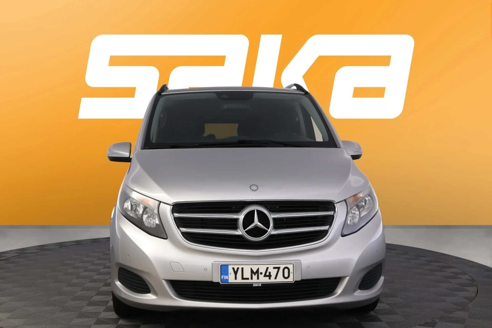 Car Image - 3d4GOmoyK8Vd9OIsp1mowk