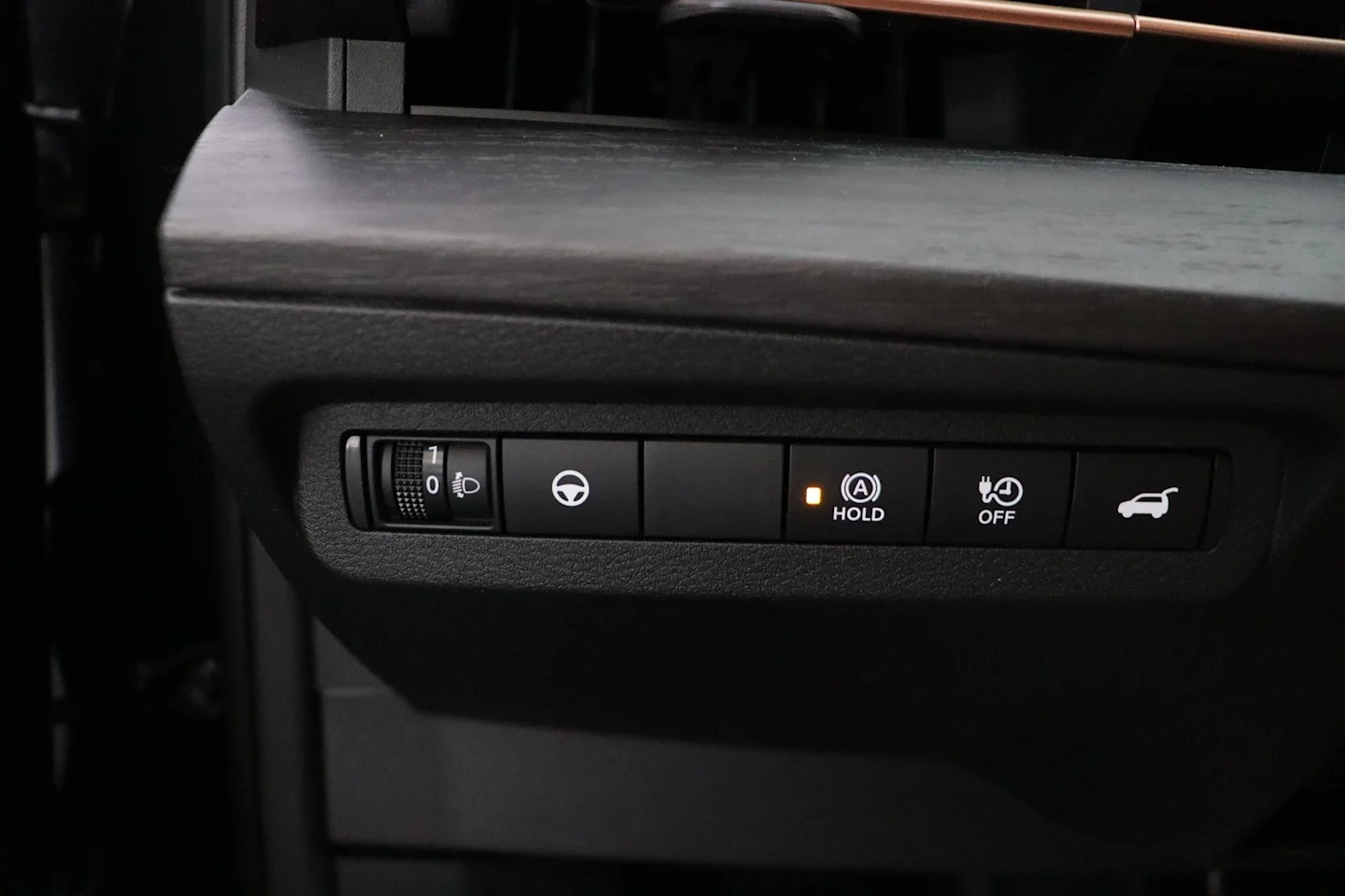 Car Image - crbKO7U2NHkyz48F8DxKy
