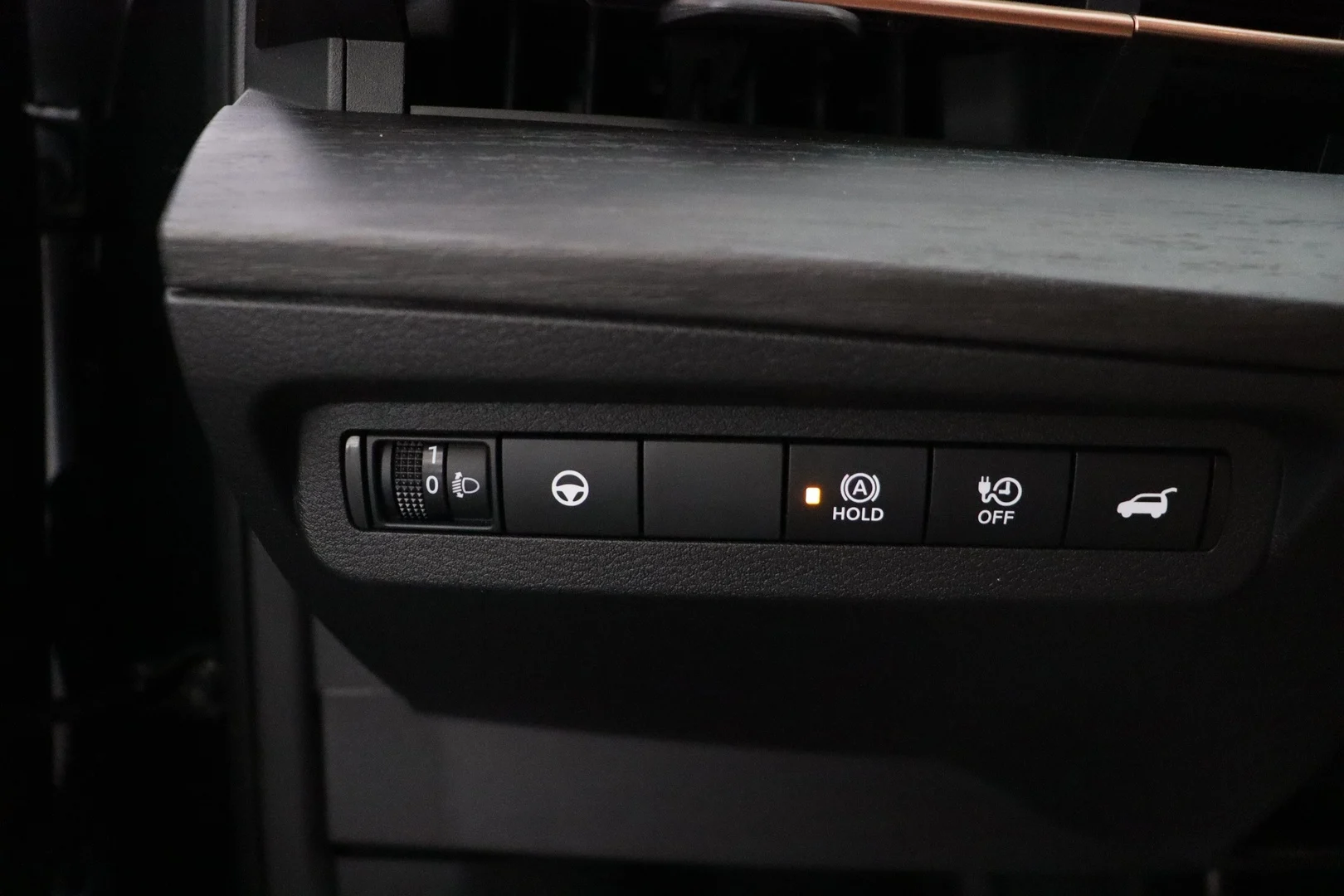 Car Image - crbKO7U2NHkyz48F8DxKy