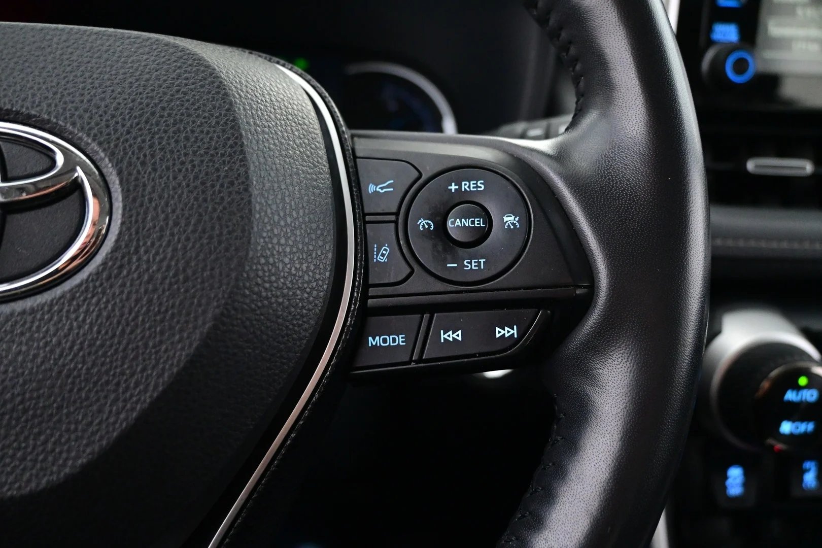 Car Image - 6Bt0nq941zqG0yDww8aaHh