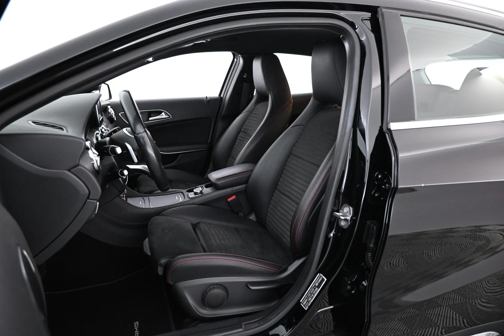 Car Image - 338ewkYhmoKw3i260mDYYz
