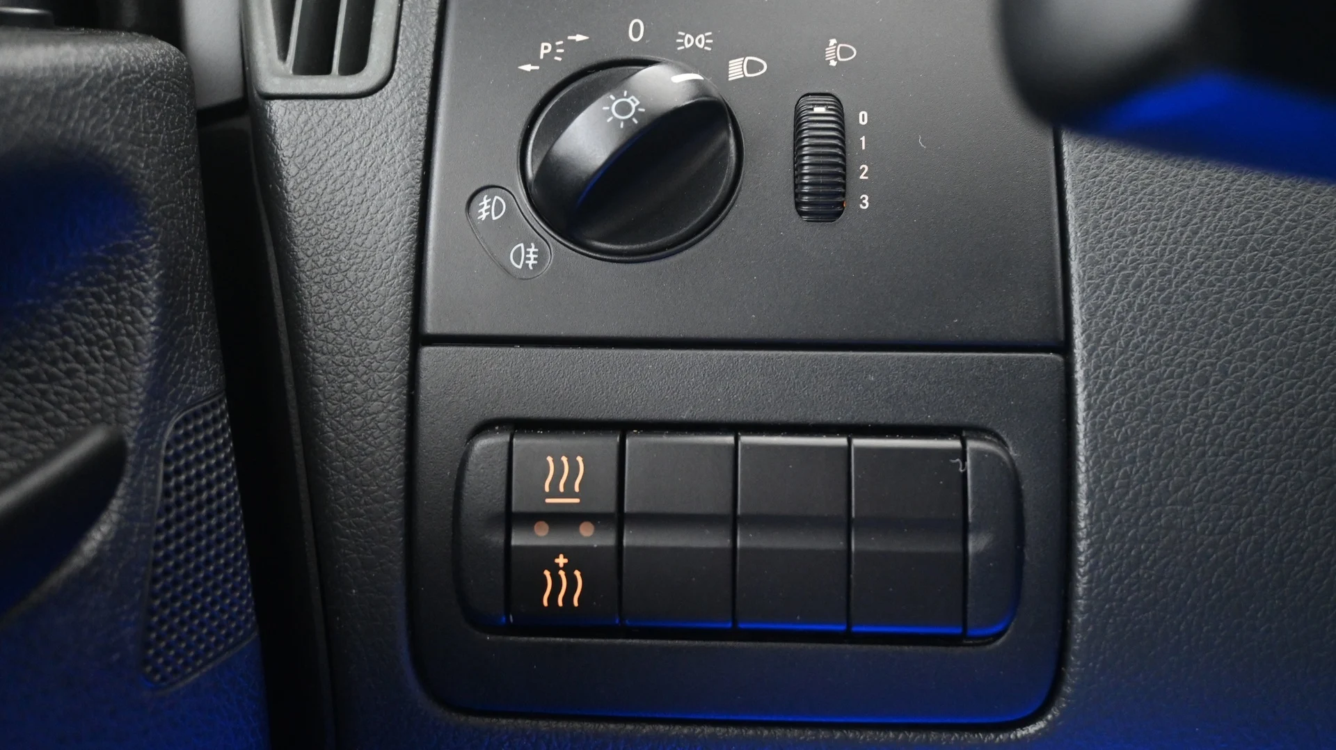 Car Image - 7ePn4q7PD7OMnAuXghnjzI