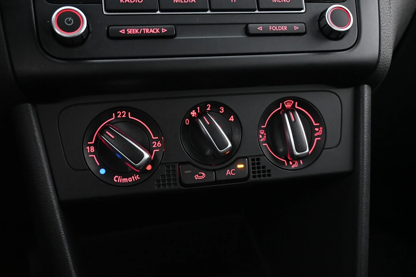 Car Image - s8QPh5m8pkCmLpuR5OpRp