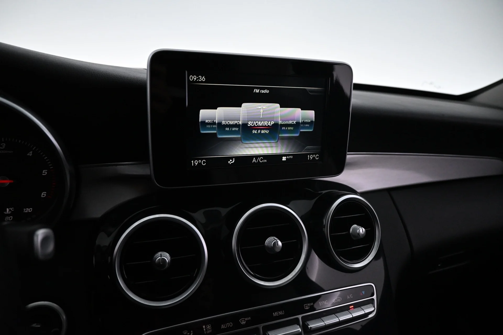 Car Image - 7ADpwcjprPatEzwIQ3DmU2