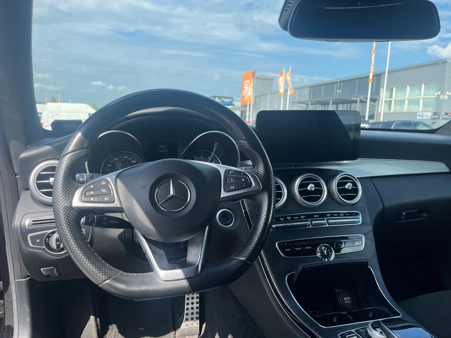 Car Image - 6AMrQxkD7iBSJOpVJt04sJ