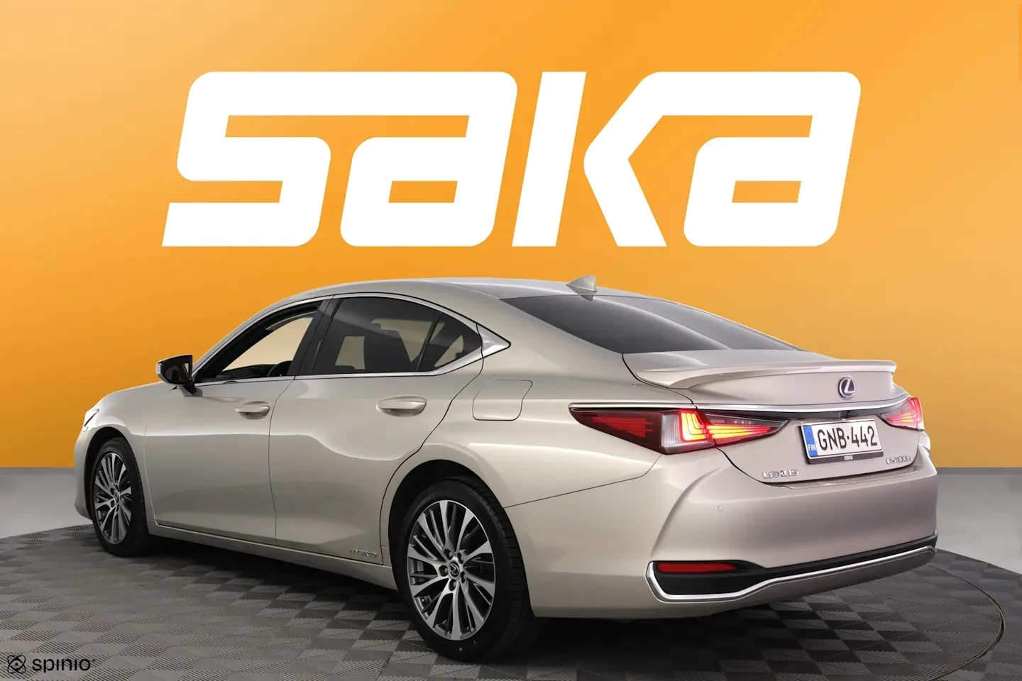 Car Image - 2sTLXuIUQt5Rx2GIwdN48F