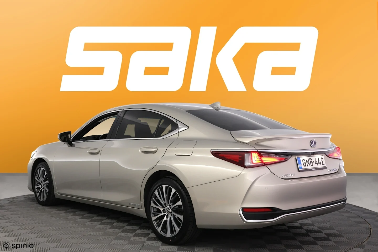 Car Image - 2sTLXuIUQt5Rx2GIwdN48F