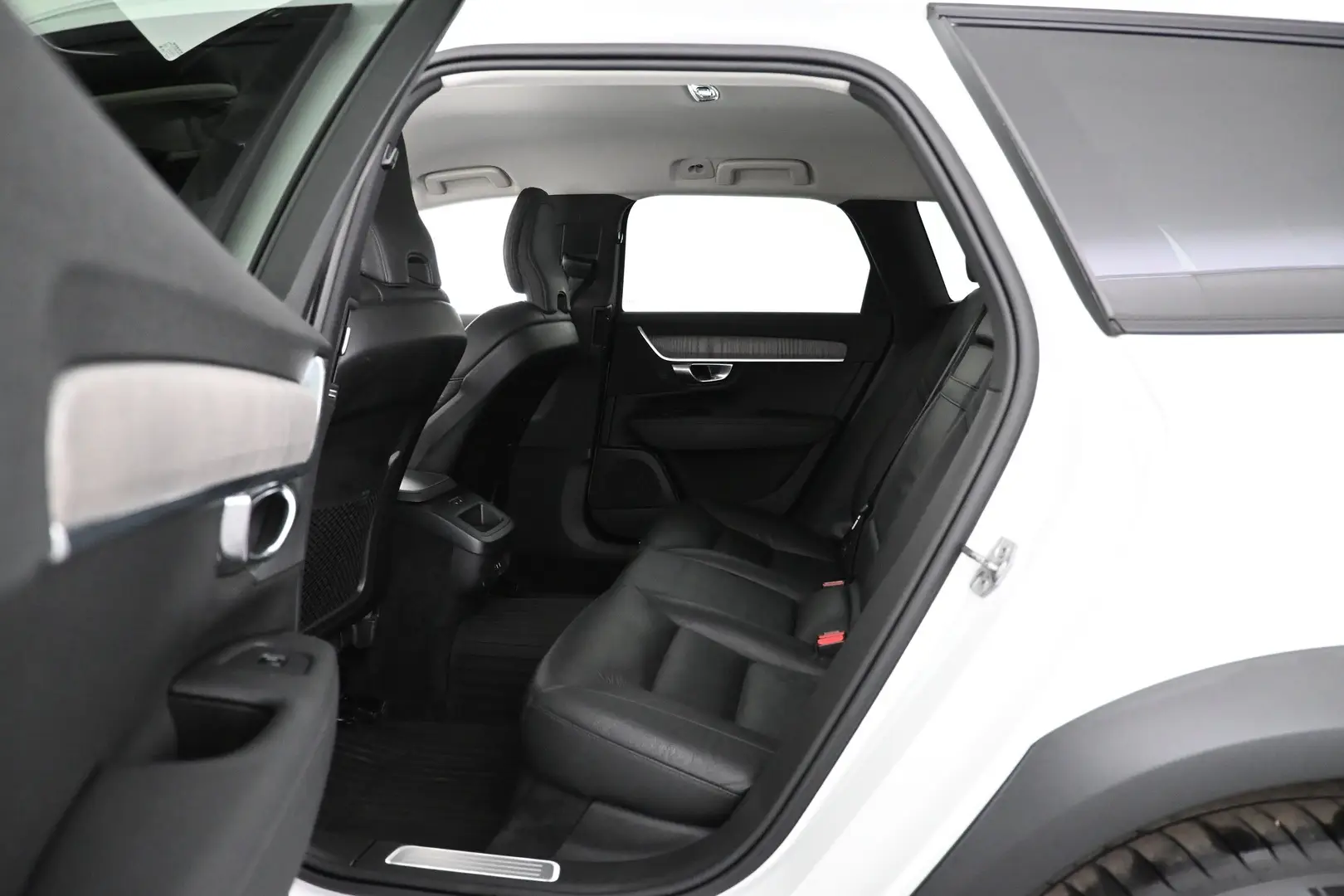 Car Image - 7GZC1StgtwcVLOTgEh3Kxc