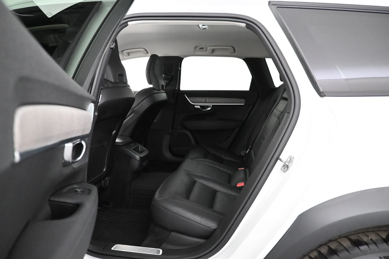 Car Image - 7GZC1StgtwcVLOTgEh3Kxc