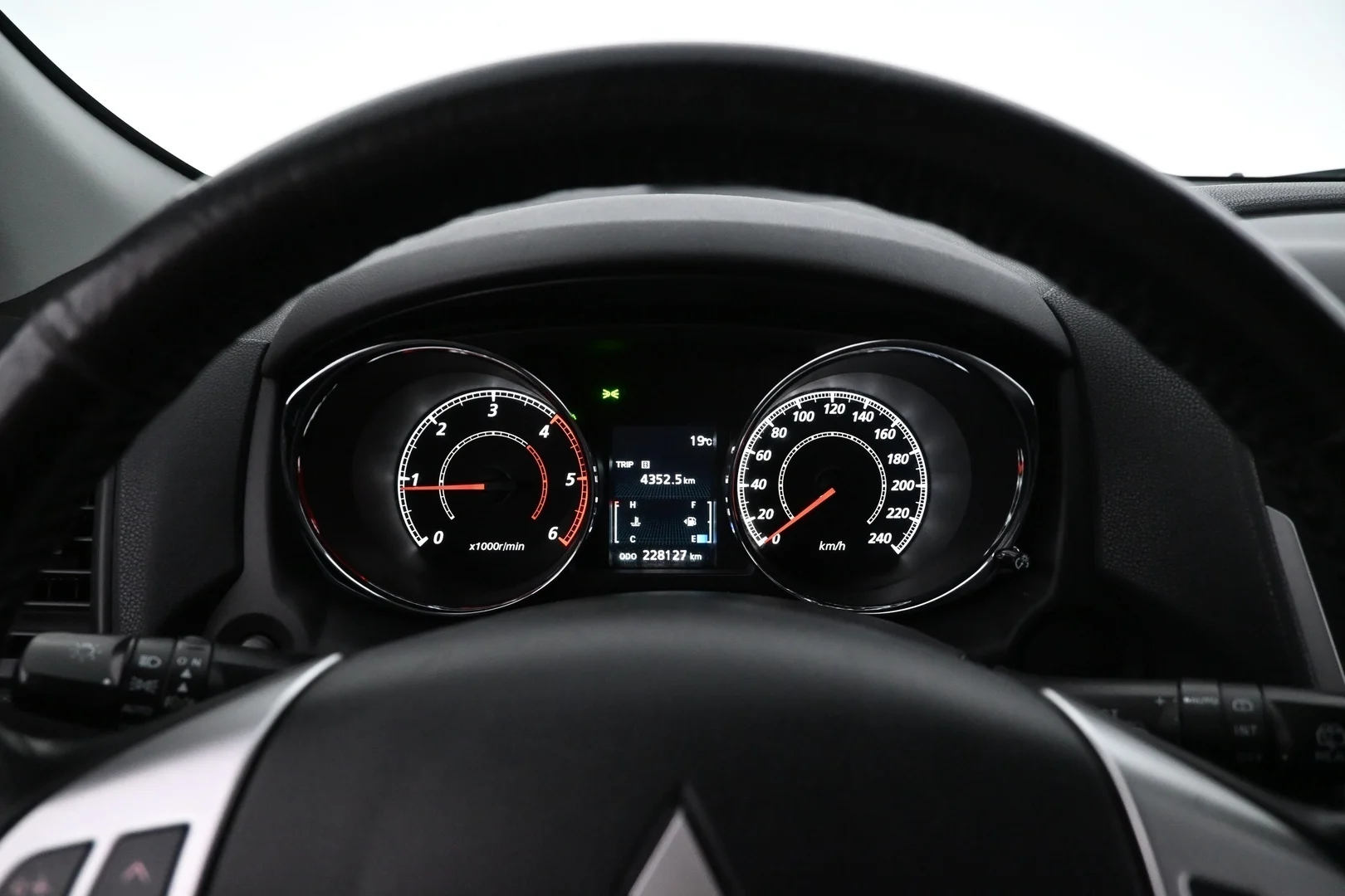 Car Image - 5JA4tuomamoD09FBQgOHwR