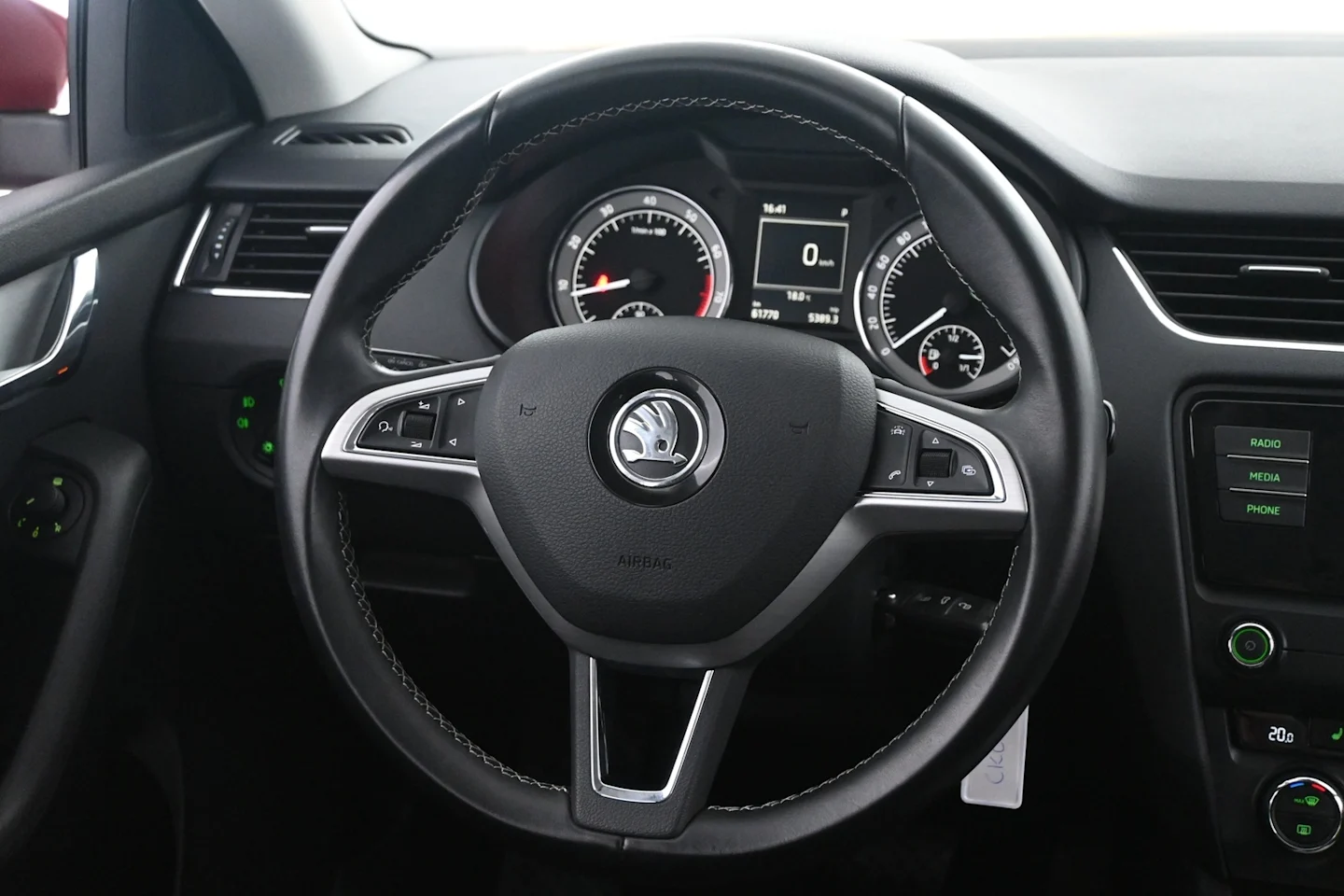 Car Image - 4But6q5vdHrxx0dqfQvisu