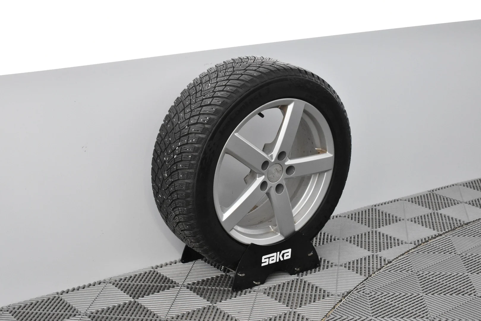 Car Image - 3s9KHOSGwEZlXOS6rZ0gsH