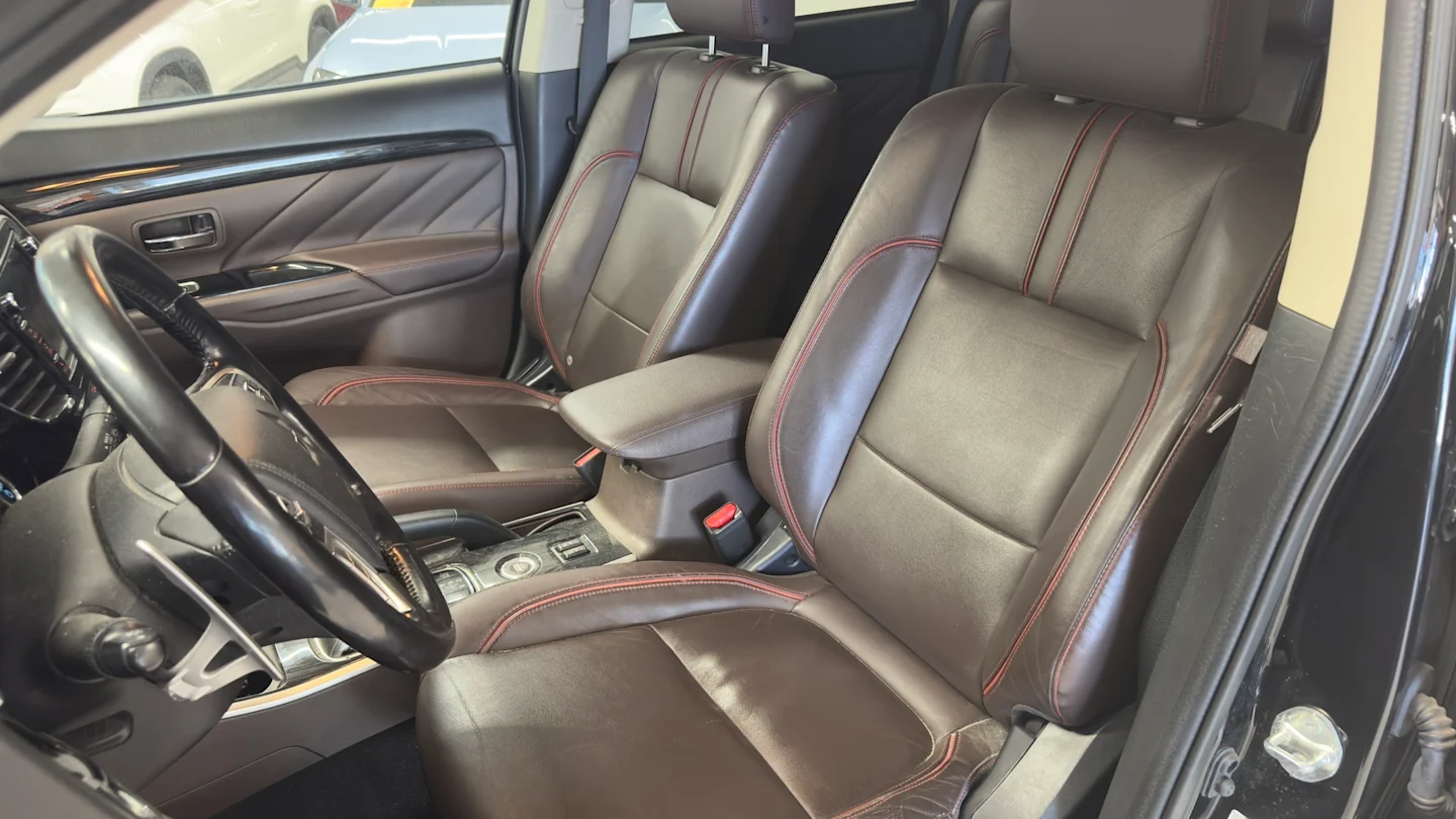Car Image - 2al6FEdZ6H6WhMz0dQvOtM