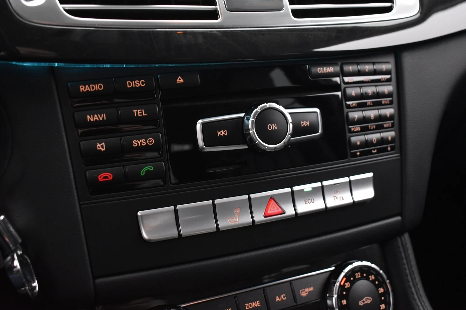 Car Image - VurVjVvmMNL2wUOImGjru