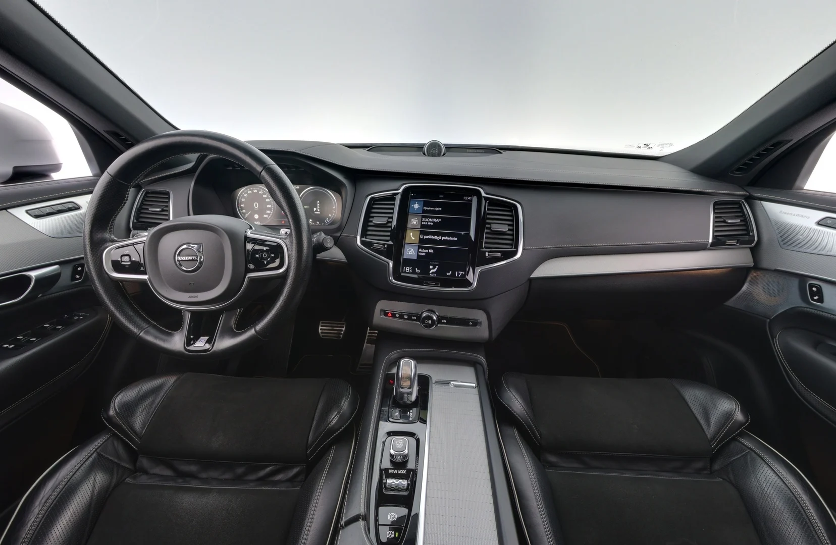 Car Image - 3x8C7pFDsOW0TwFaytcHe