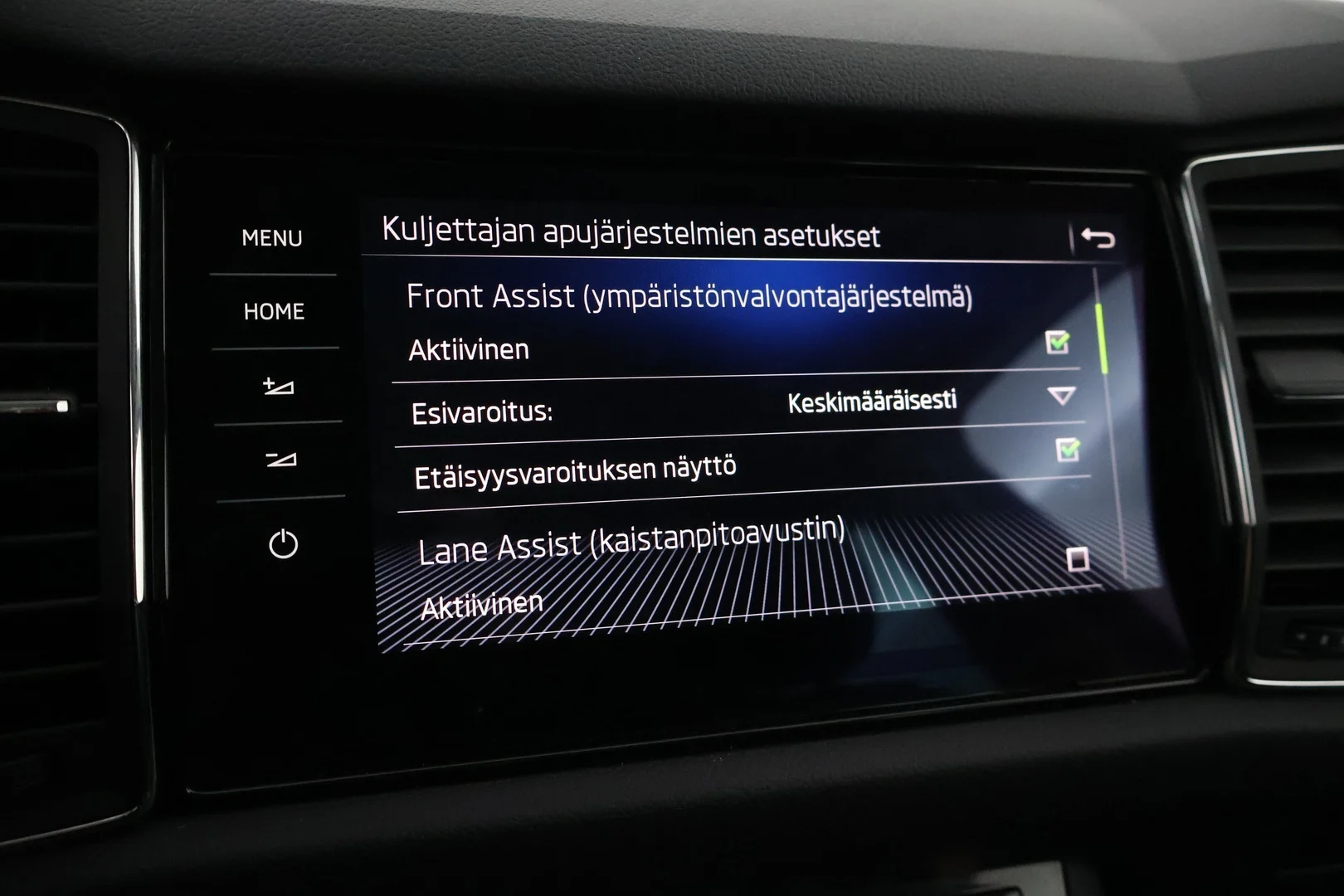 Car Image - 62urdYdRuncX3BusWFU8bM