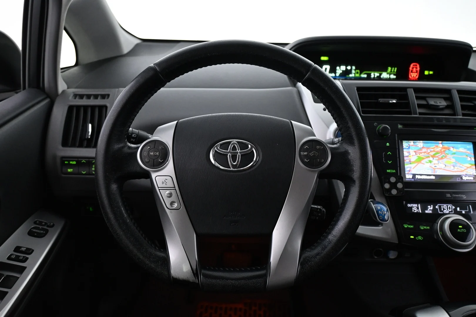 Car Image - 6laHVd773yGhhqTLHjg3PH